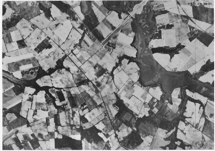 Aerial Photo A28 B25, Aerial Photographs of the Delaware Valley