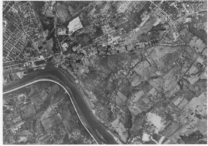 Aerial Photo A30 B40, Aerial Photographs of the Delaware Valley