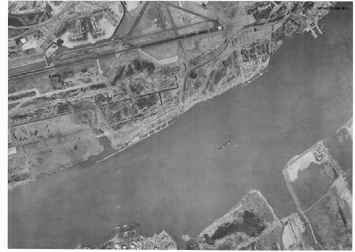 Aerial Photo A31 B30, Aerial Photographs of the Delaware Valley