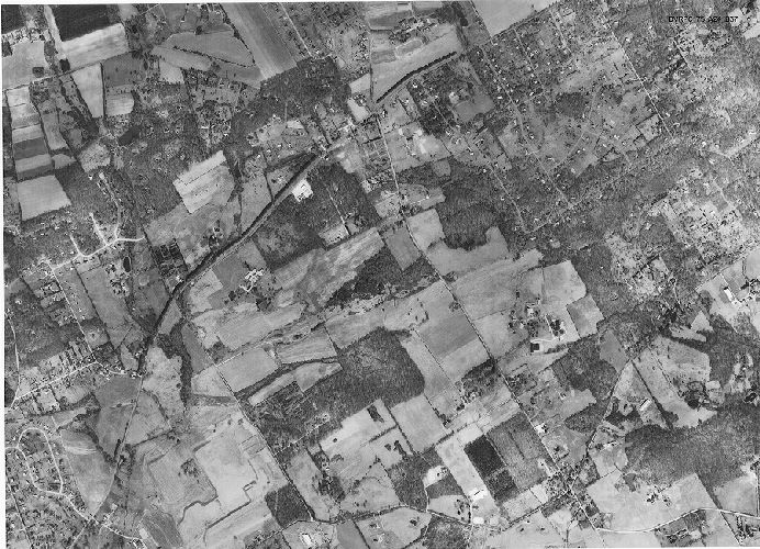 Aerial Photo A24 B37, Aerial Photographs of the Delaware Valley