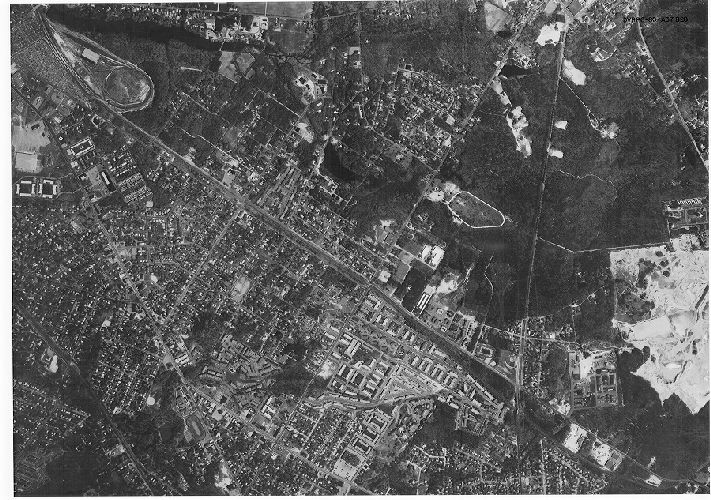 Aerial Photo A37 B28, Aerial Photographs of the Delaware Valley