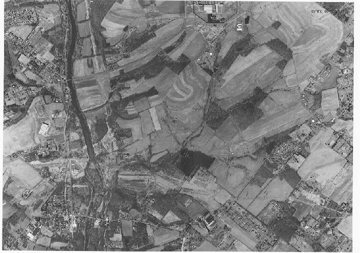 Aerial Photo A26 B47, Aerial Photographs of the Delaware Valley