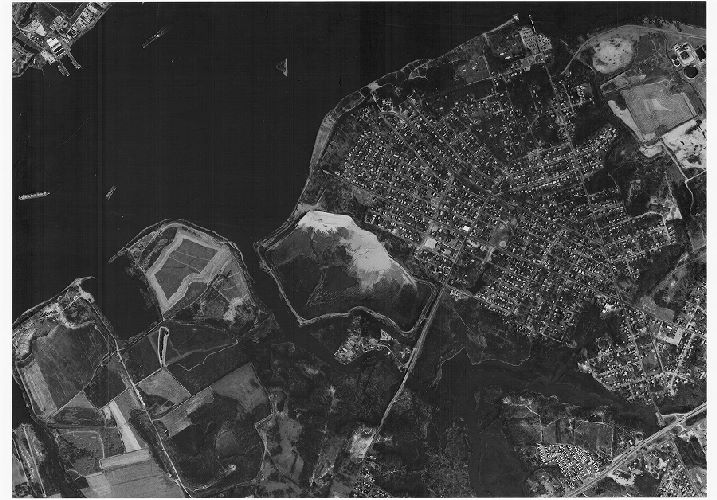 Aerial Photo A32 B30, Aerial Photographs of the Delaware Valley