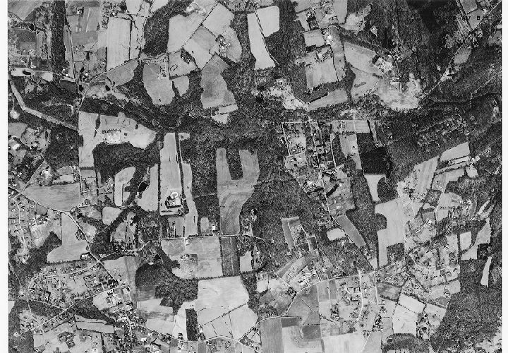 Aerial Photo A17 B25, Aerial Photographs of the Delaware Valley