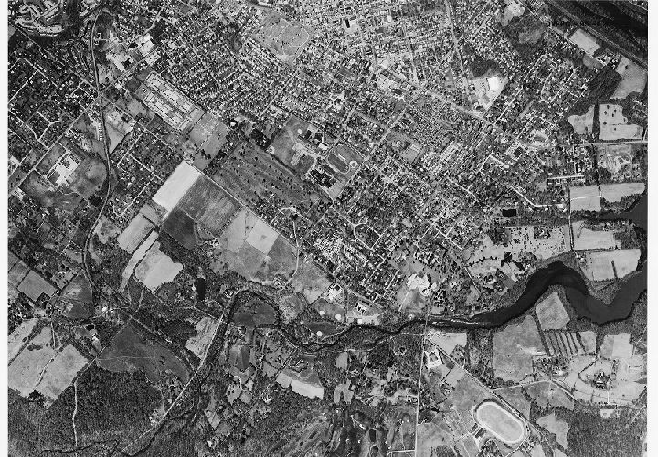 Aerial Photo A24 B42, Aerial Photographs of the Delaware Valley