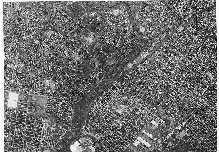 Aerial Photo A34 B39, Aerial Photographs of the Delaware Valley