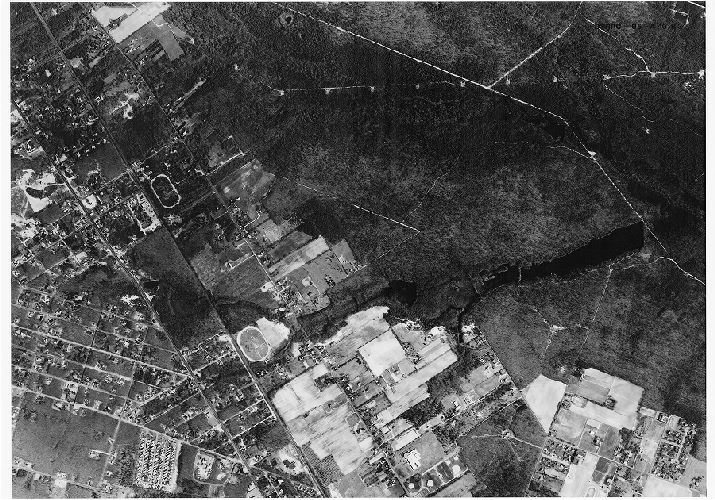 Aerial Photo A40 B24, Aerial Photographs of the Delaware Valley